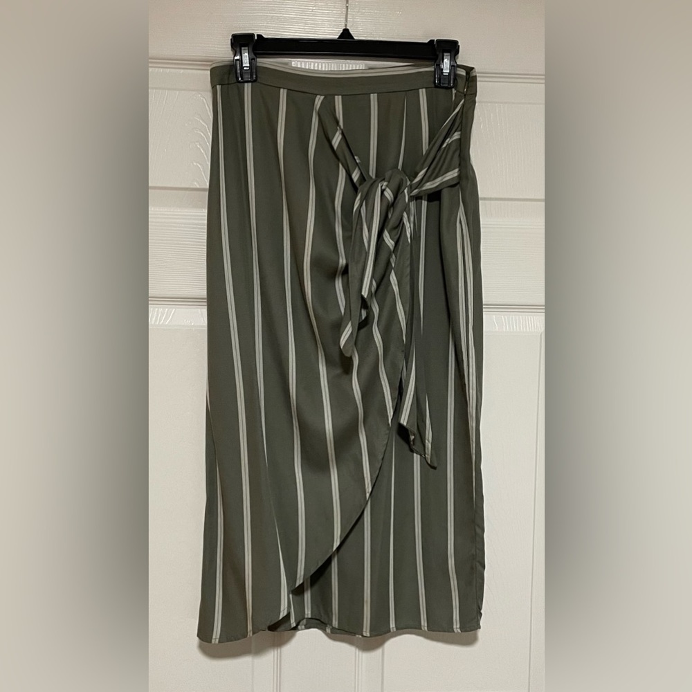 H&M Bohemian Wrap Striped Midi Skirt Size 8